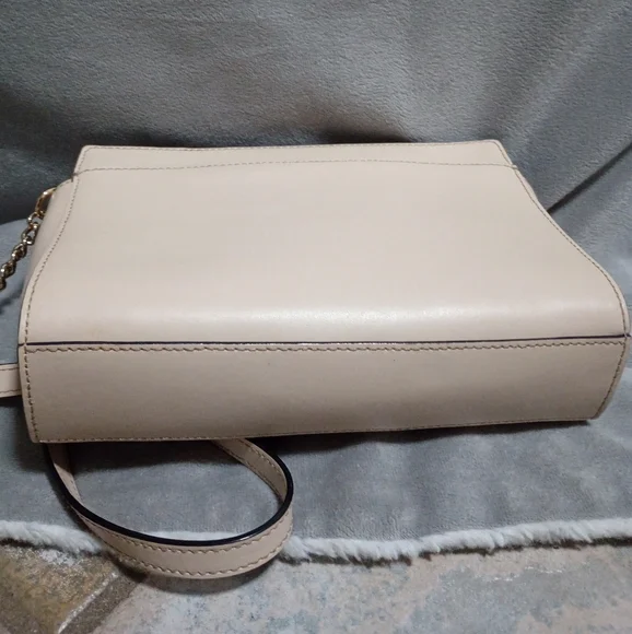 Kate Spade Ivory Leather Crossbody Monford Park Smooth Angelica with Booklet - Picture 5 of 13